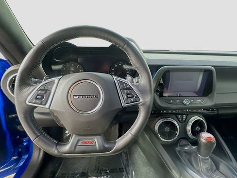 Used 2018 Chevrolet Camaro SS image 13