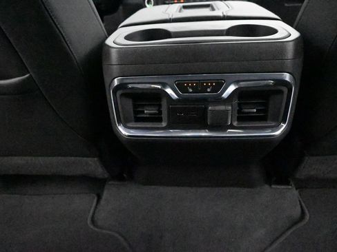 Used 2020 GMC Sierra 1500 SLT w/ SLT Premium Plus Package AWD/4WD image 22