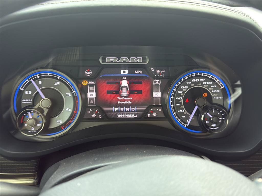 Used 2021 RAM 2500 Limited AWD/4WD image 3