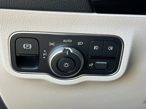 Certified 2026 Mercedes-Benz GLA 250 image 39