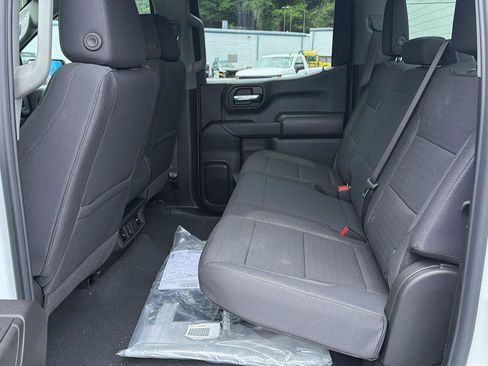 New 2026 Chevrolet Silverado 1500 Custom AWD/4WD image 11
