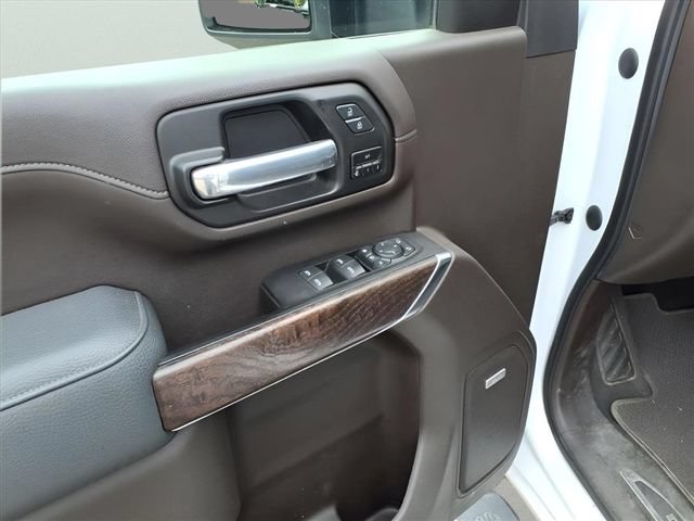 Used 2021 GMC Sierra 3500 Denali w/ Denali Ultimate Package AWD/4WD image 17