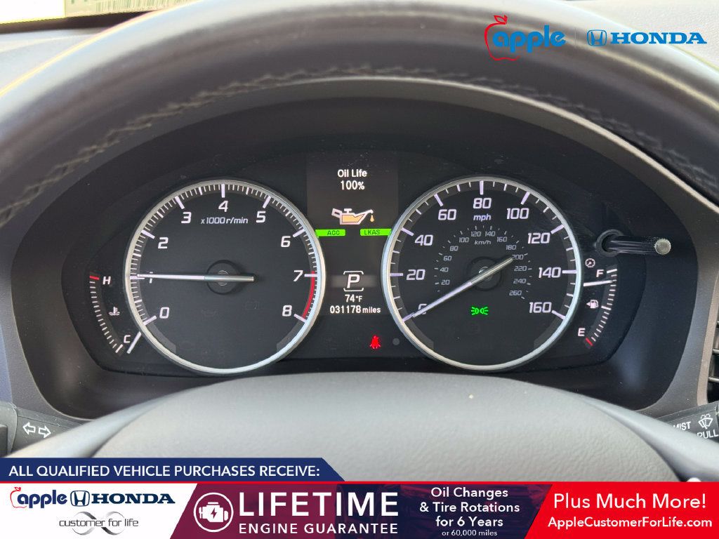 Used 2020 Acura ILX w/ Premium Package FWD image 11