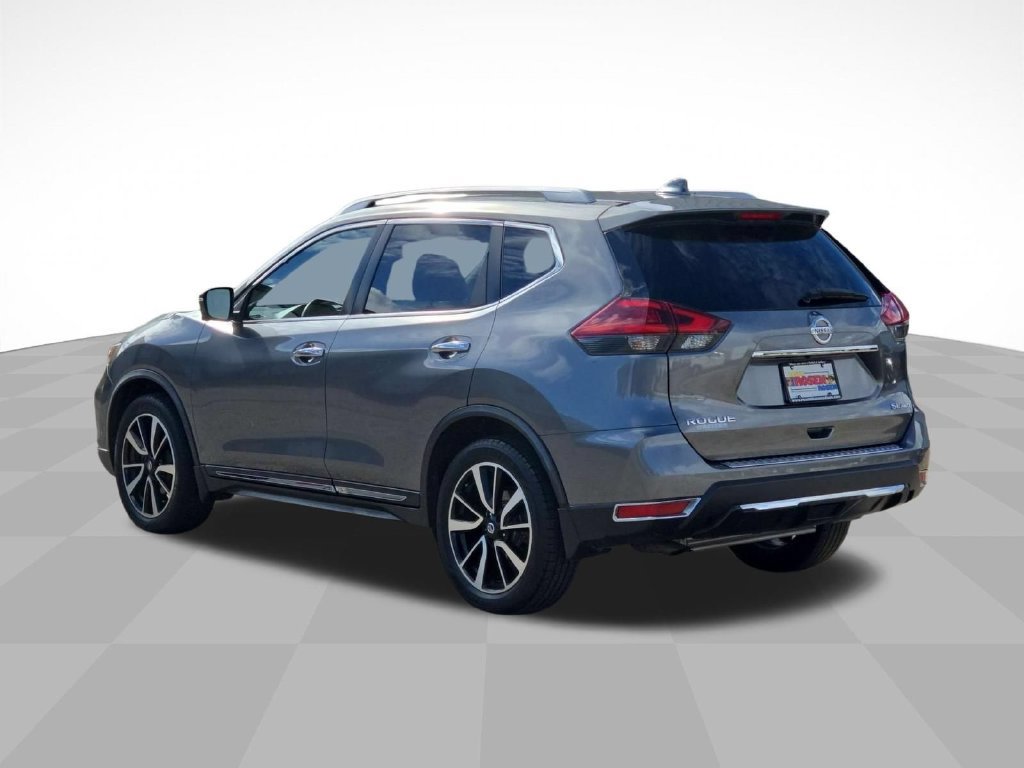 Used 2018 Nissan Rogue SL w/ Premium Package AWD/4WD image 5
