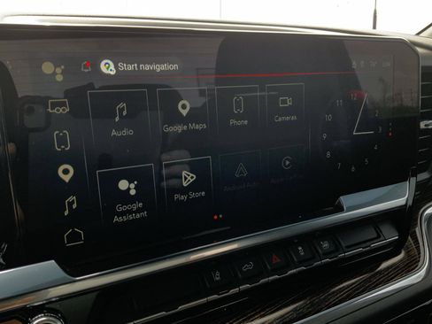 Used 2025 GMC Sierra 2500 SLE w/ SLE Convenience Package image 38