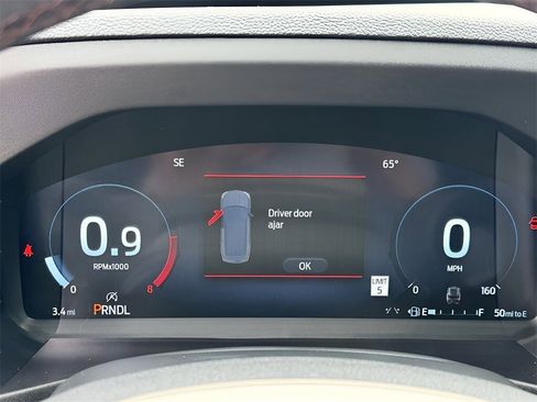 New 2025 Ford Explorer Active w/ Active Comfort Package image 8