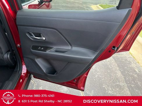New 2026 Nissan Kicks SV w/ SV Premium Package FWD image 34