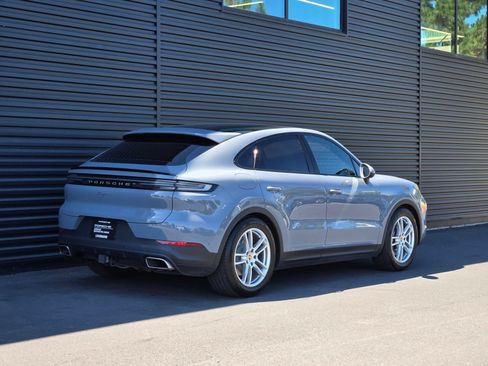 New 2026 Porsche Cayenne Coupe AWD/4WD image 8