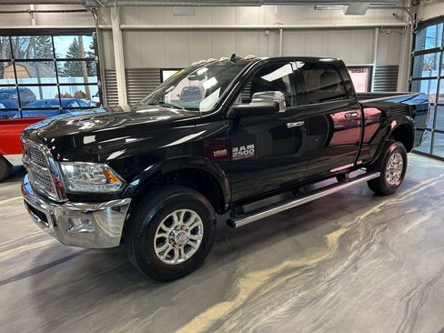 Used 2018 RAM 2500 Laramie image 33
