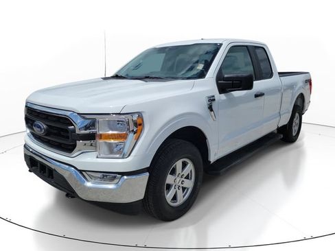 Used 2021 Ford F150 XLT w/ Trailer Tow Package AWD/4WD image 4