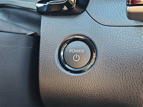 New 2026 Toyota Camry Hybrid image 14