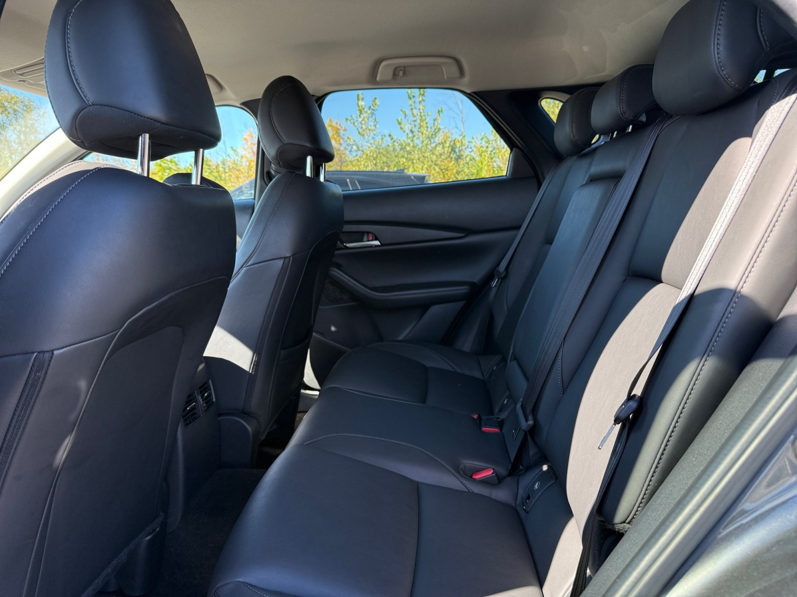 Used 2022 MAZDA CX-30 AWD 2.5 S w/ Select Package image 18