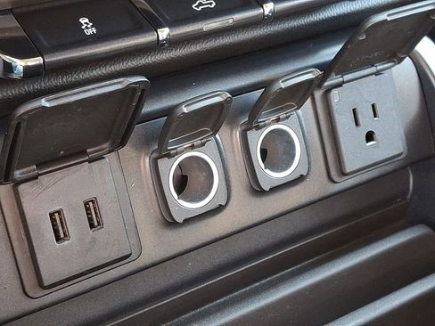 Used 2018 Chevrolet Silverado 1500 LT w/ All Star Edition image 23