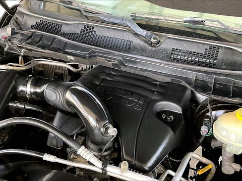 Used 2017 RAM 1500 Express AWD/4WD image 27