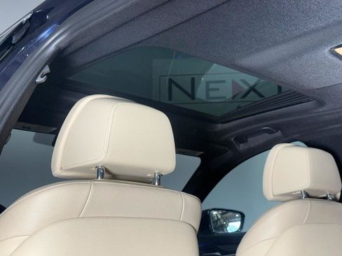 Used 2018 BMW 530e w/ Premium Package 2 RWD image 26