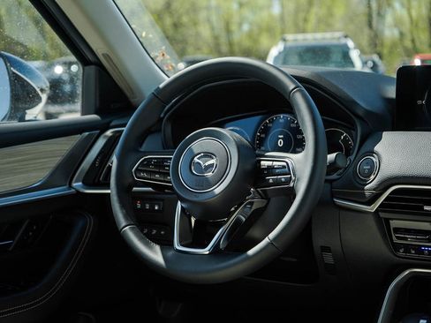 New 2026 MAZDA CX-90 Plug-In Hybrid w/Premium Sport AWD/4WD image 16