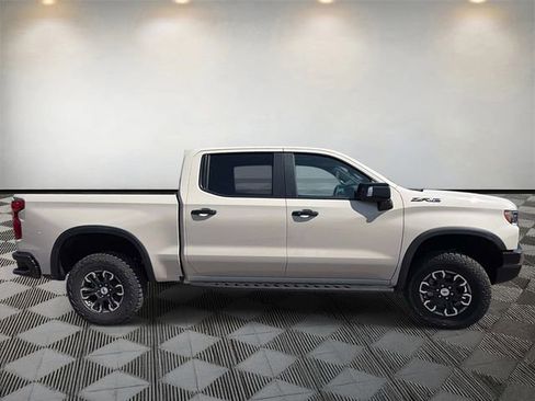 New 2026 Chevrolet Silverado 1500 ZR2 w/ LPO, Dark Essentials Package AWD/4WD image 4