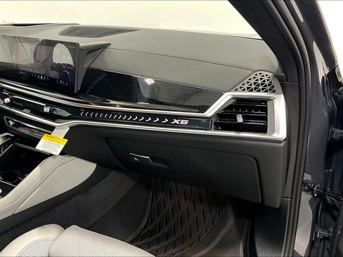 New 2026 BMW X6 xDrive40i image 9