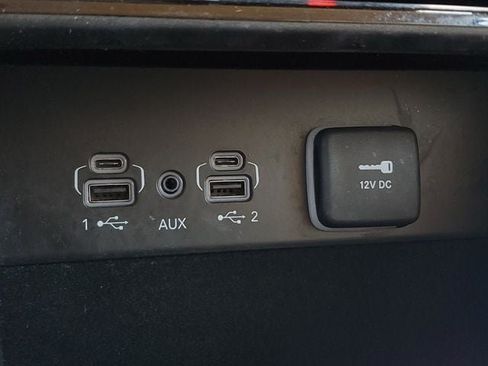 Certified 2021 Jeep Grand Cherokee L Limited RWD image 35