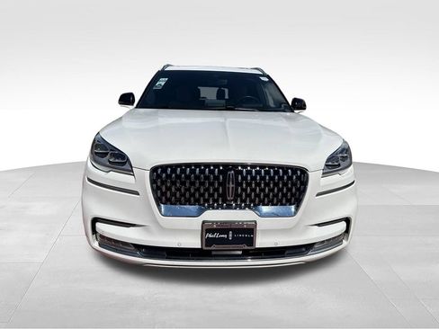Certified 2023 Lincoln Aviator Black Label w/ Dynamic Handling Package AWD/4WD image 2