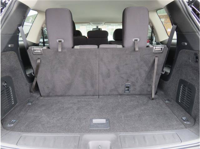 Used 2020 Nissan Pathfinder S AWD/4WD image 34