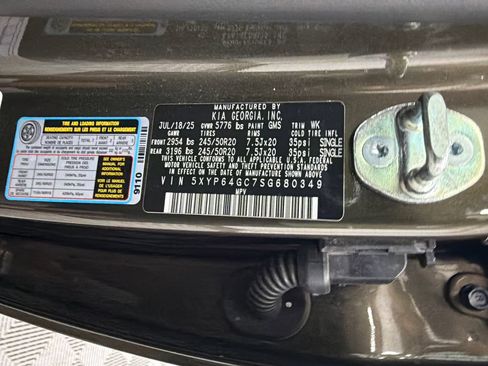 Used 2025 Kia Telluride S FWD image 34