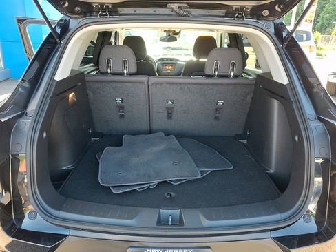 Used 2023 Chevrolet TrailBlazer LT AWD/4WD image 38