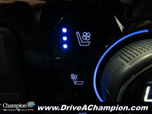 Used 2023 Chevrolet Silverado 1500 High Country image 12