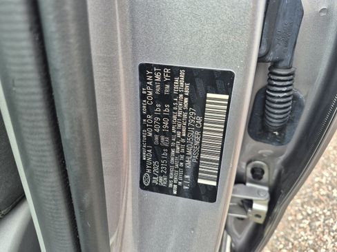 Used 2025 Hyundai Elantra Hybrid w/ Cargo Package FWD image 33