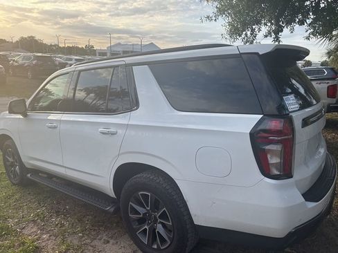 Certified 2022 Chevrolet Tahoe Z71 w/ Luxury Package AWD/4WD image 10