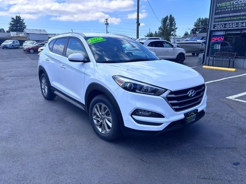 Used 2017 Hyundai Tucson SE w/ SE Popular Package 02 AWD/4WD image 1