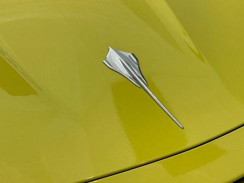 Used 2021 Chevrolet Corvette Stingray Preferred Conv w/ Battery Protection Package RWD image 29