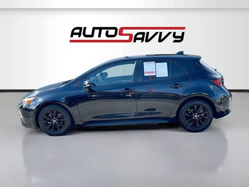 Used 2023 Toyota Corolla SE w/ SE Premium Package FWD image 4