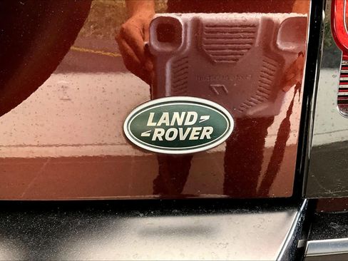 Used 2023 Land Rover Defender 130 First Edition AWD/4WD image 10