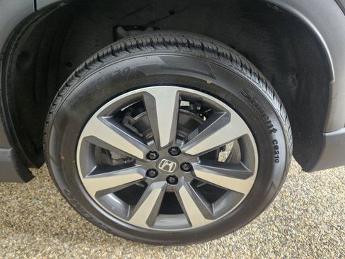 Used 2024 Honda Pilot Touring image 35