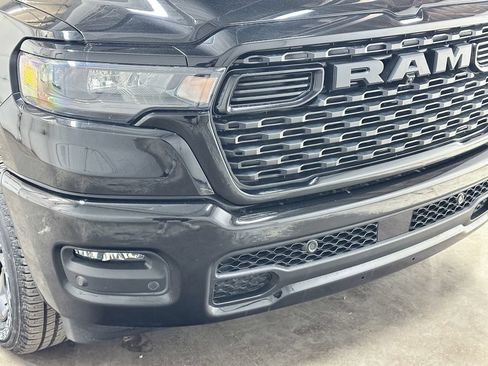 New 2026 RAM 1500 Express AWD/4WD image 11