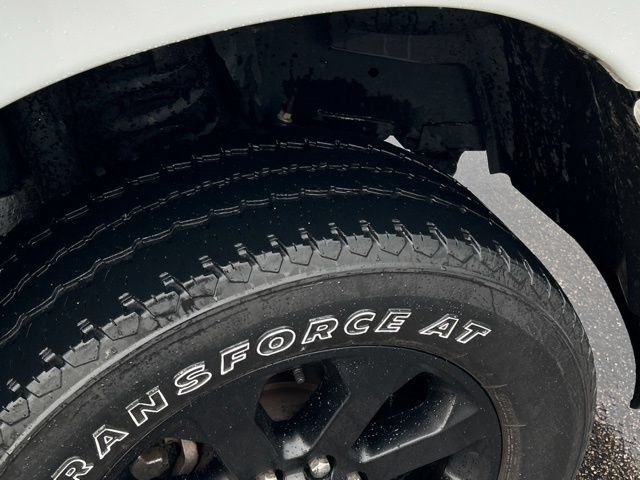 Used 2022 RAM 2500 Big Horn w/ Night Edition AWD/4WD image 14
