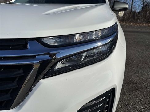 Used 2022 Chevrolet Equinox LS w/ LS Convenience Package image 10