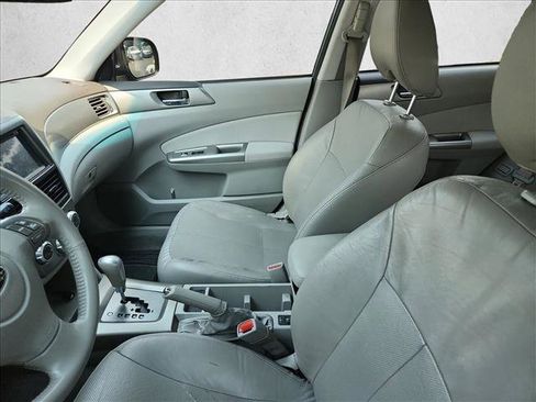 Used 2009 Subaru Forester 2.5X Limited w/ Popular Equipment Group 4B AWD/4WD image 10