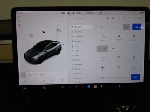 Used 2021 Tesla Model Y Long Range image 21