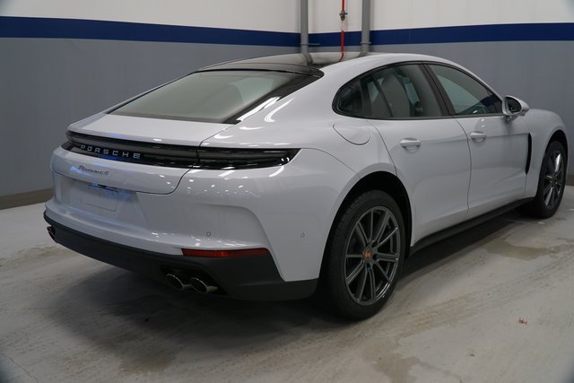 New 2026 Porsche Panamera 4 AWD/4WD image 10