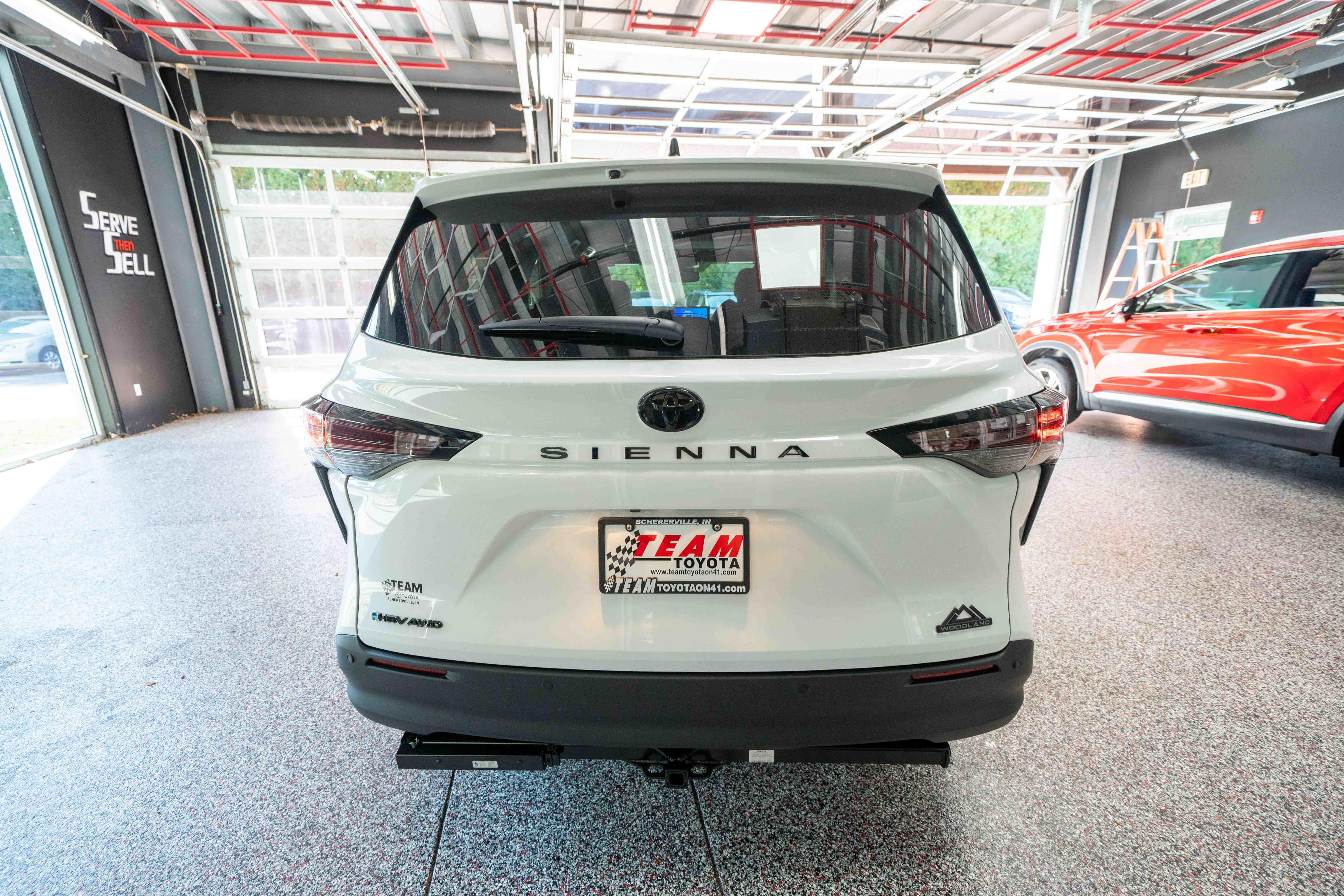 New 2026 Toyota Sienna XLE Woodland Edition AWD/4WD image 3
