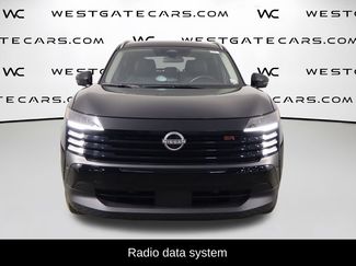 Used 2025 Nissan Kicks SR FWD video 2