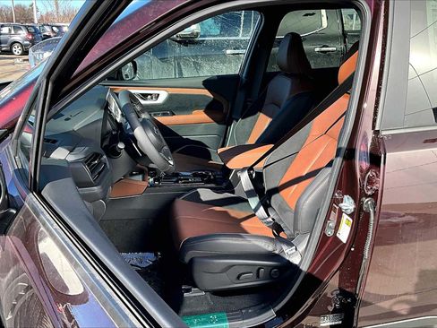 New 2026 Subaru Forester Touring image 9