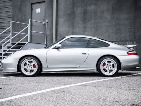 Used 2001 Porsche 911 Carrera RWD image 36