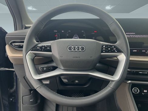 New 2025 Audi Q5 Premium image 17