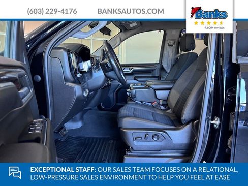 Used 2022 GMC Sierra 1500 Elevation image 9