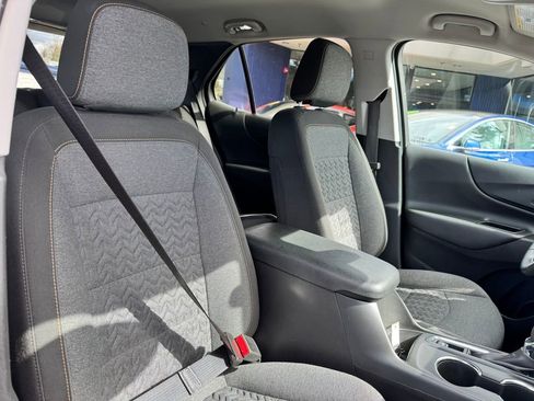 Used 2024 Chevrolet Equinox LT image 12