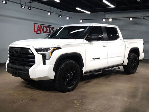 Used 2025 Toyota Tundra SR5 w/ SR5 Premium Package image 3