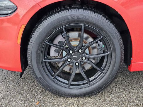 Used 2018 Dodge Charger GT AWD/4WD image 9